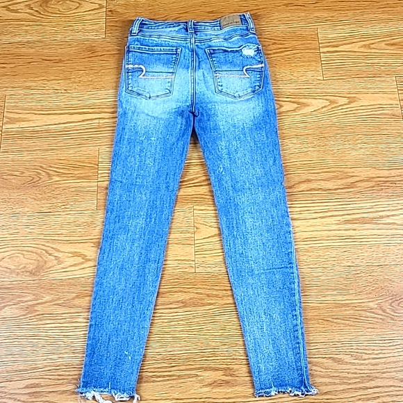AMERICAN EAGLE 00x25 SUPER HI-RISE DISTRESSED PRE-OWNED GIRLS JEGGING JEANS - Picture 3 of 8